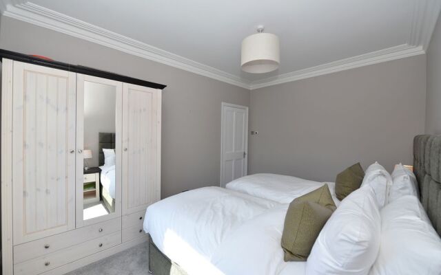 Veeve - Fabulous in Fulham
