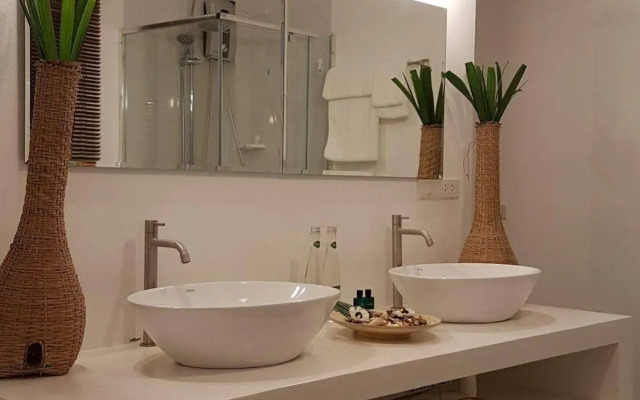 Na Kamala Homestay