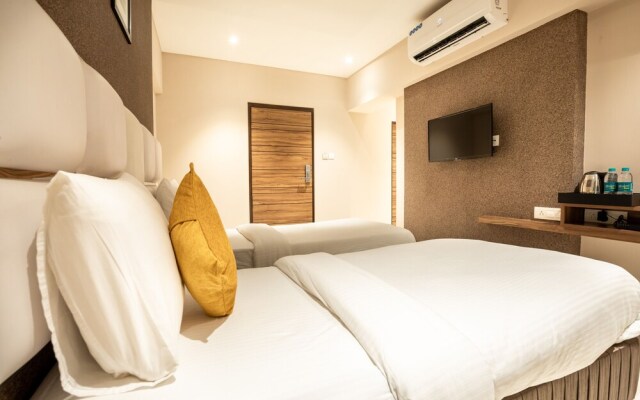 Hotel Pacific Residency