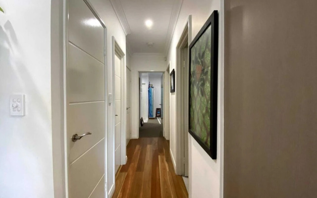 Modern 1 Bedroom Flat in North Perth