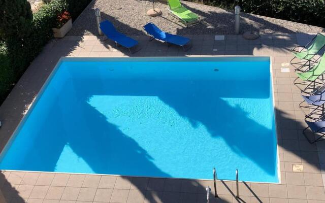 Residence Belvedere Apartment Volesio