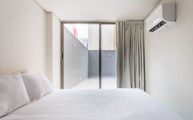 Tabas by Blueground União Continental