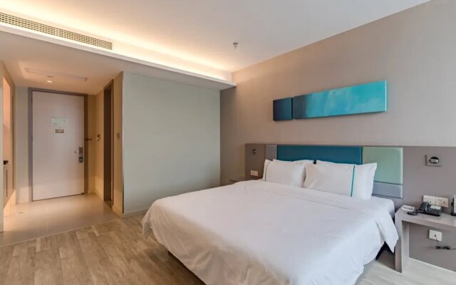Homeinn Selected Hotel (Guangde Aimin Road Government District)