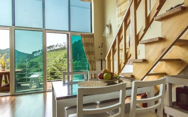 Sunny Junny Pension