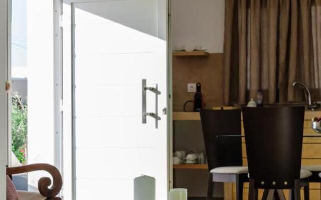 NEW Cinnamon Suite with Prive Jacuzzi, up to 8 pax