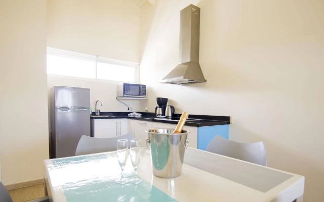 Dolphin Suites & Wellness Curacao