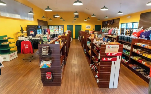 Sun Outdoors Lake Rudolph