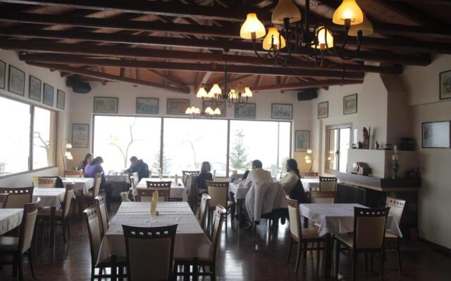 Olvios Hotel