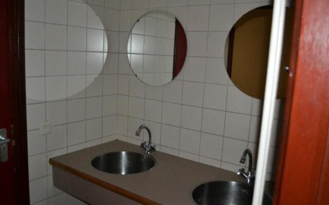 Watersport Hostel Oer't Hout
