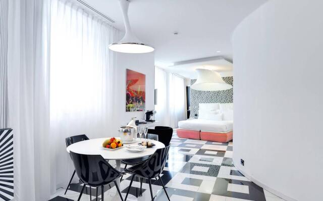 Palazzo Matteotti, The Dedica Anthology, Autograph Collection