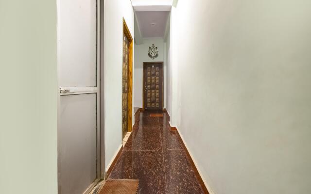 OYO 24834 R S Residency
