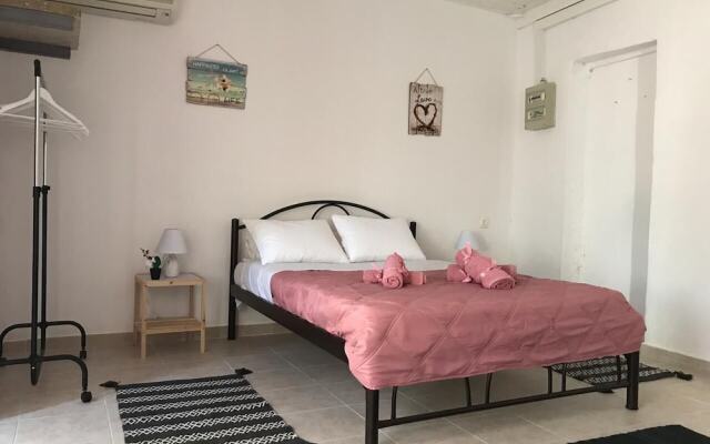 "corfu Island,cozy Apartment Next to Old Corfu Town, to the Port of Corfu"