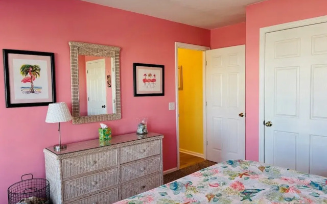 Summer Sandcastle 5 Bedroom Home by RedAwning