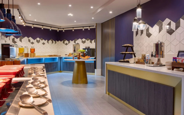 DoubleTree by Hilton London Elstree