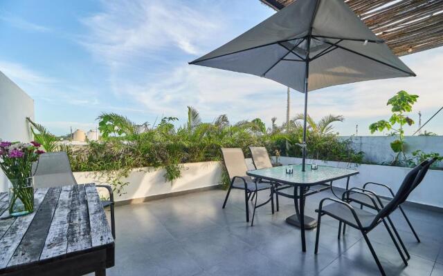 Penthouse studio an amazing location and view