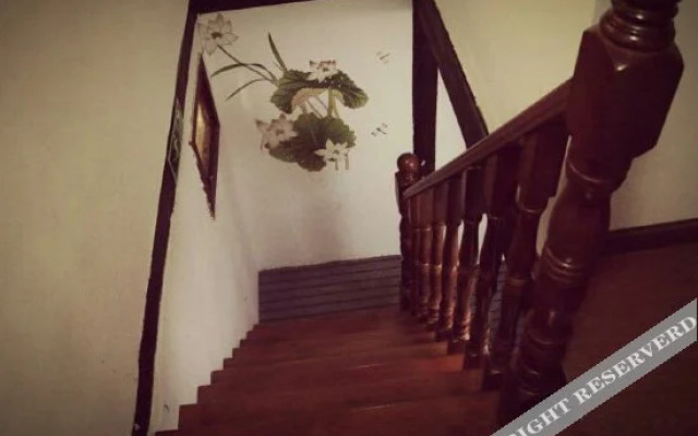 Yanyulou Hostel