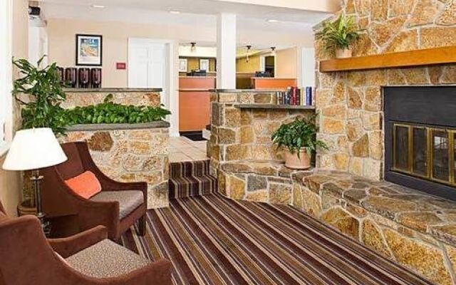 Residence Inn Hartford Windsor