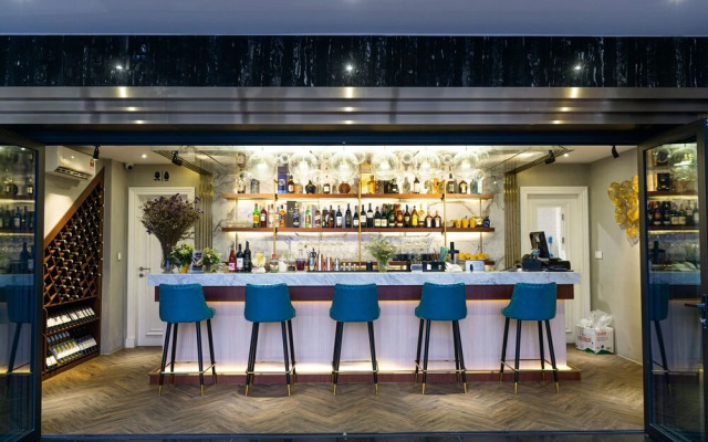 Helen Fin Inn & Apartment