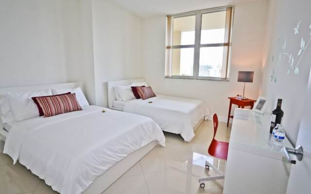 One Broadway Luxury Suites Downtown