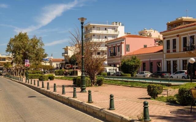 Lavrio stone house 5 min from the centre/port