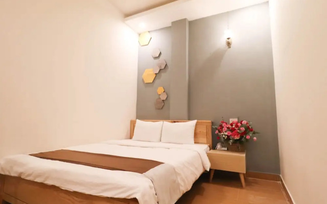 Huong Moc Hotel - Near Dalat Night Market