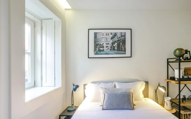 LovelyStay - Taipas Studio with AC