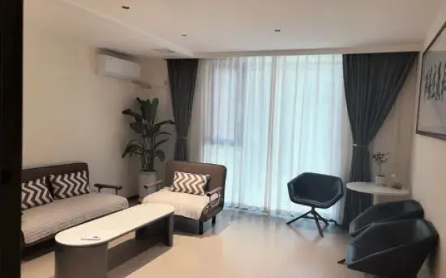 Qiji Homestay (China National Garden Branch)