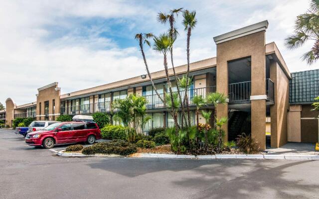 Stayable Suites Lakeland