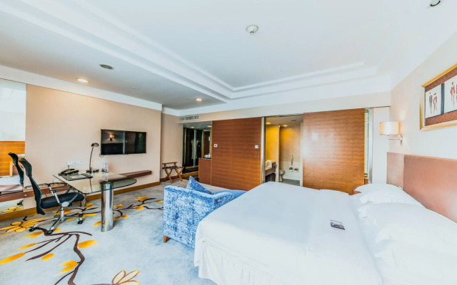 Crowne Plaza City Center Ningbo by IHG