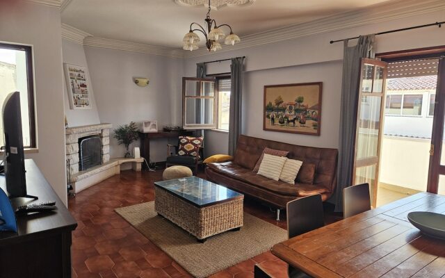 Historic Center Apartment Cascais