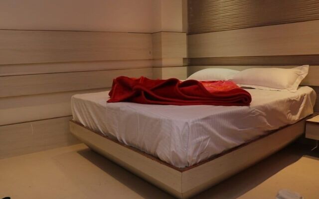 Hotel Mid Town