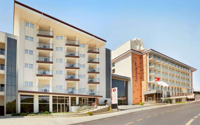 Ramada Hotel & Suites by Wyndham Kusadasi - All Inclusive