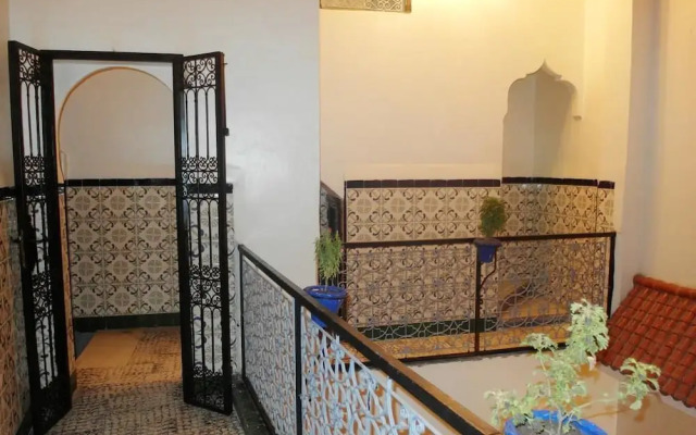 Full Moon Hostel