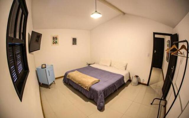 Um Hostel