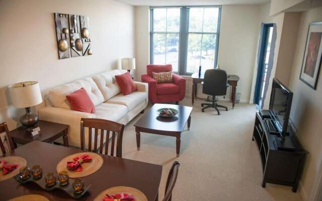 Crystal Quarters Furnished Apartments At The Gramercy