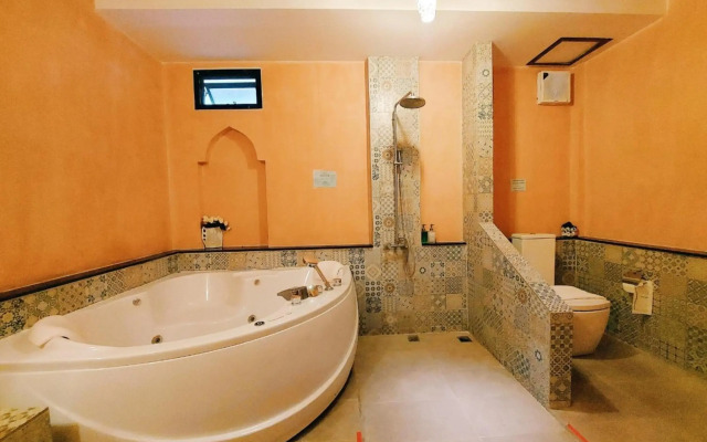 Retro Box Hotel