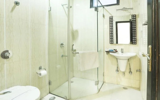 FabHotel Nagpal Palace