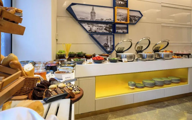 Four Points Flex by Sheraton Istanbul Taksim Square