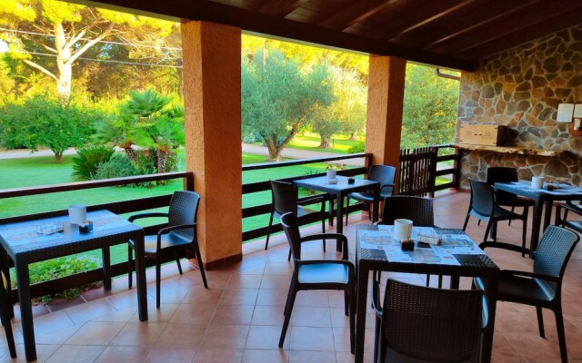 B&B Nuraghe Bianco