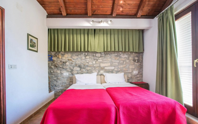 Garden Apartment Hotel