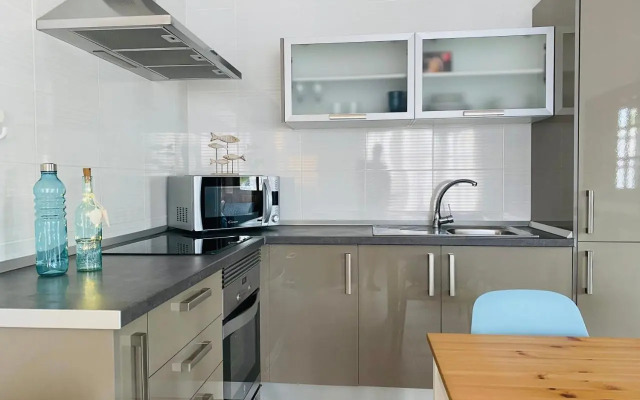 LC Bastian Marina Bungalow