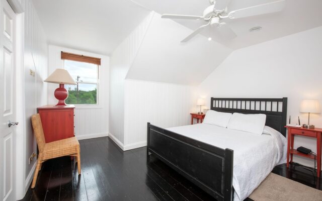 Four Points Suite by Eleuthera Vacation Rentals