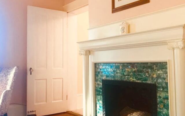 The Gibson House Inn