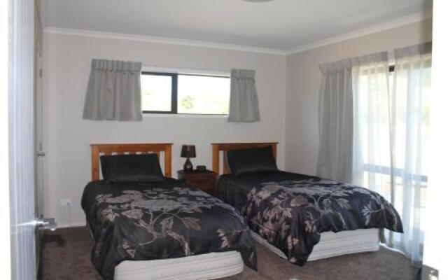 Kaweka View B&B