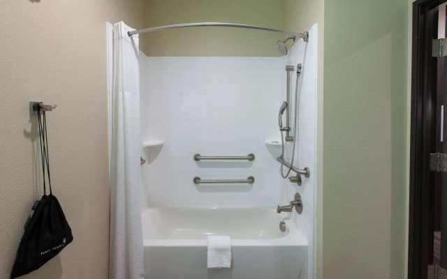 Hawthorn Extended Stay by Wyndham Odessa