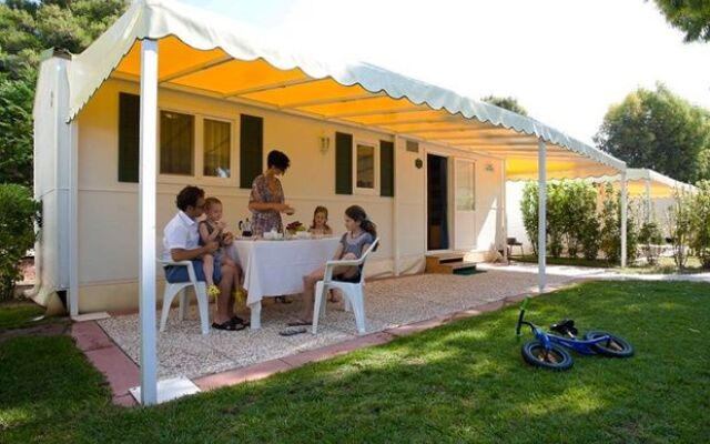 Centro Vacanze Isuledda Residence