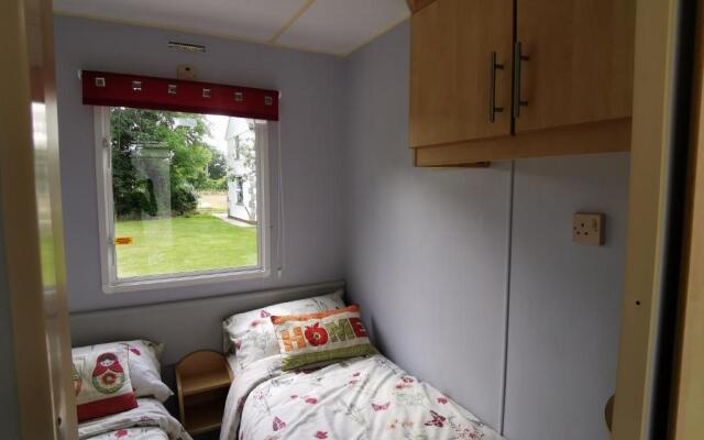 Rosebud Flower Farm Caravan Stay Countryside And Coast