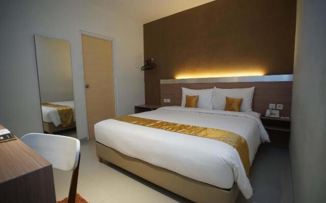 Triizz Hotel Semarang by Royal Singosari