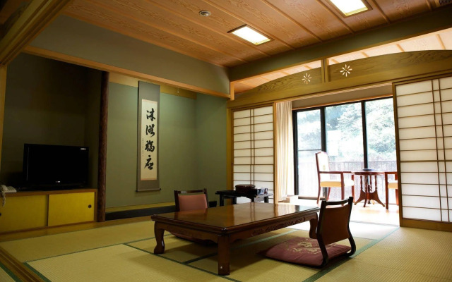 Inunakisan Grand Hotel Kisenkaku