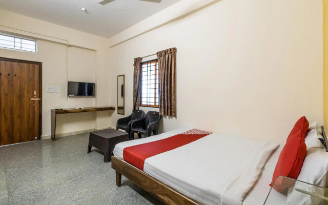 Supriya Lodge by OYO Rooms